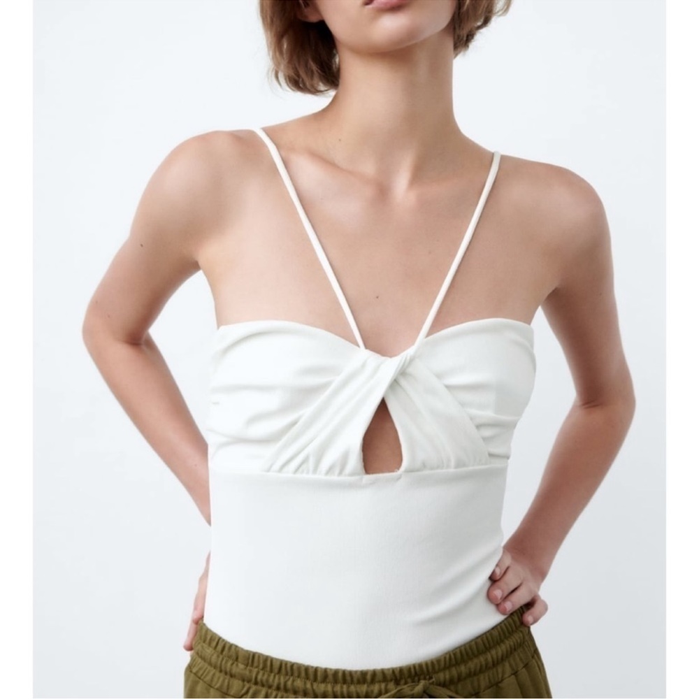 Zara White Bodysuit With Keyhole